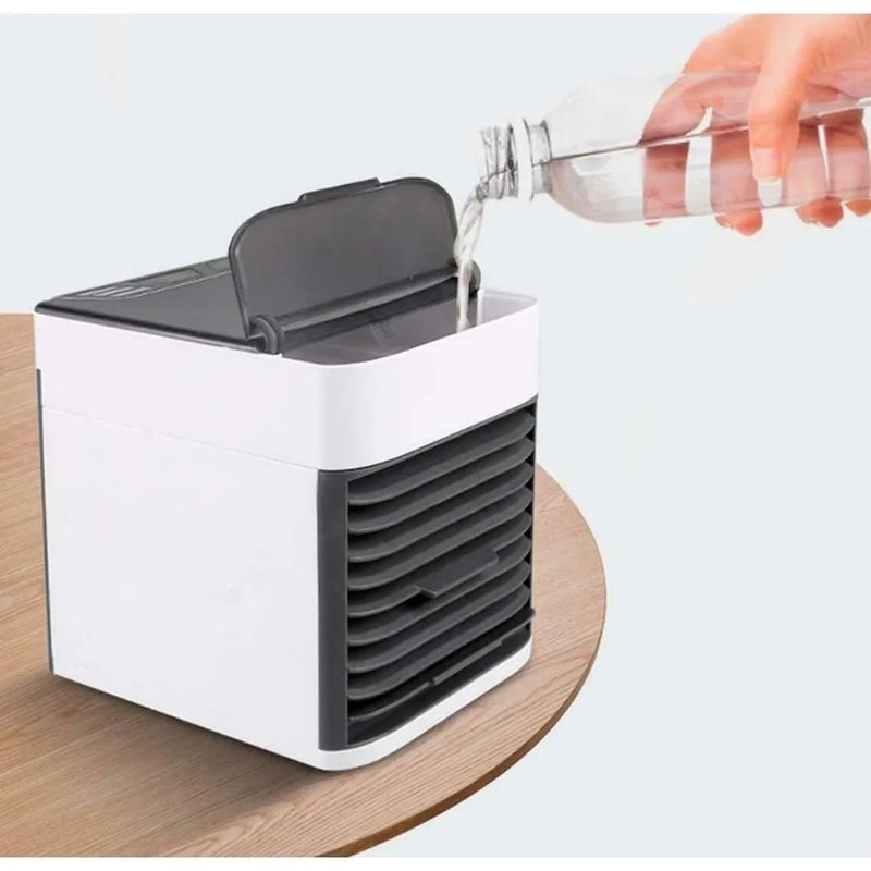 Mini Ar Condicionado MAX -  Portátil Cooler Umidificador / Climatizador / Luz Led / Clima Artic 3 Velocidades Refrigerador Pessoal