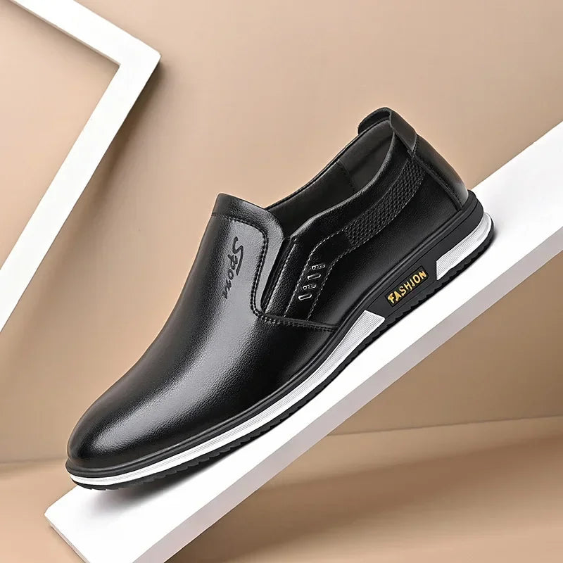 Sapatos de couro de marca para homens, mocassins de grife, mocassins adultos de alta qualidade, sapatos masculinos para dirigir.
