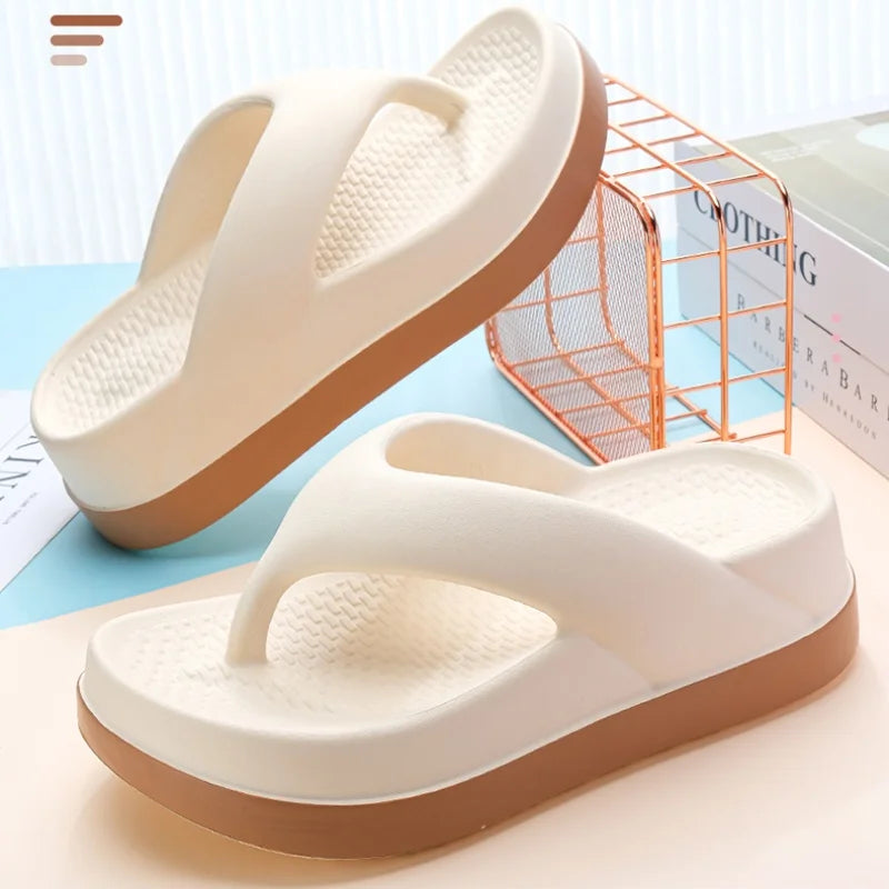Chinelos femininos Sapatos de design populares. Sandálias plataforma casuais antiderrapantes Chinelos para atividades ao ar livre Características exclusivas Sandálias rasas.
