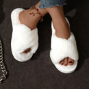 Pantufas femininas de pele com tiras cruzadas, leves e quentes, de pelúcia, para ambientes internos, com salto baixo e pele sintética, tamanho grande 43