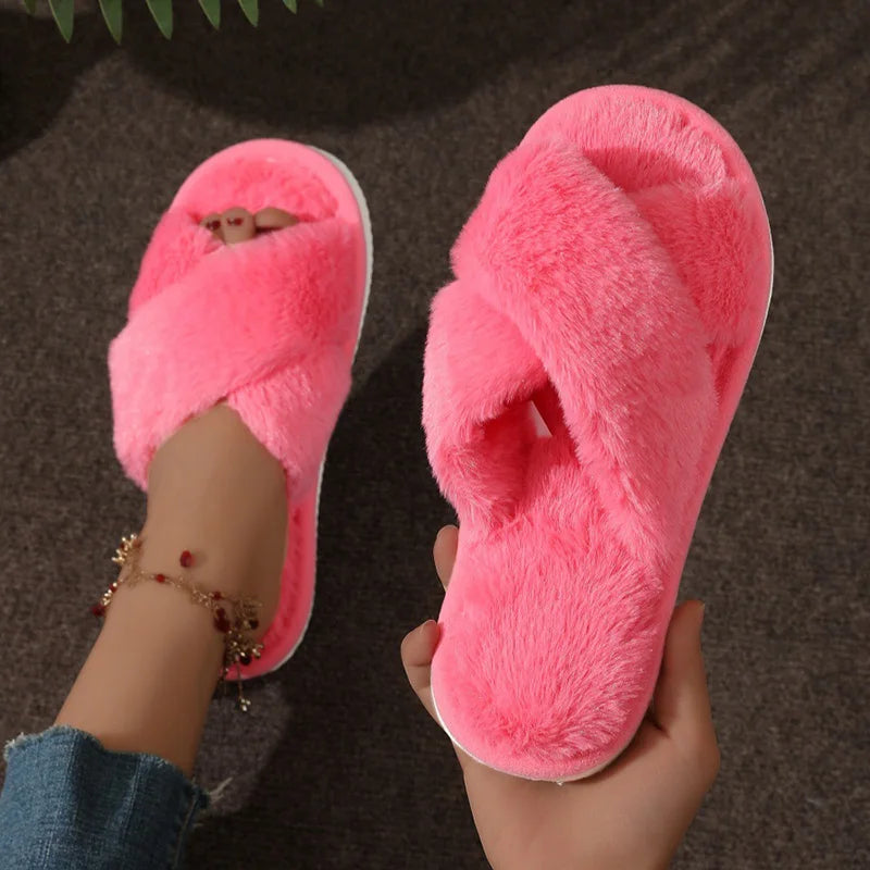 Pantufas femininas de pele com tiras cruzadas, leves e quentes, de pelúcia, para ambientes internos, com salto baixo e pele sintética, tamanho grande 43