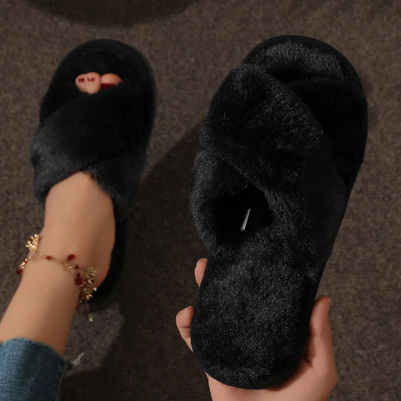Pantufas femininas de pele com tiras cruzadas, leves e quentes, de pelúcia, para ambientes internos, com salto baixo e pele sintética, tamanho grande 43
